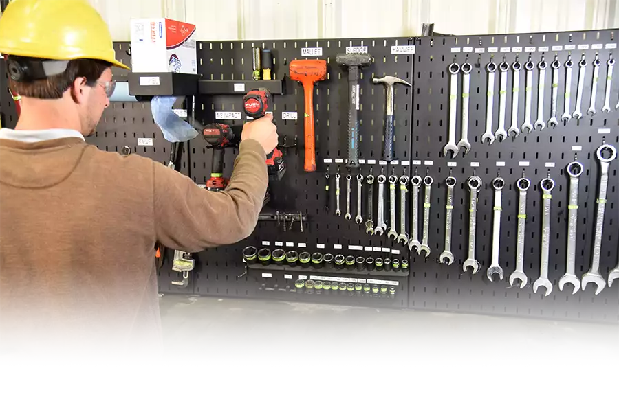 Benefits of a Flextur Industrial Workstation