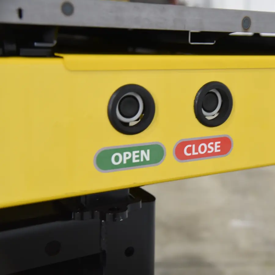 Flextur 36" x 36" Quick Change Table Electronic's Control. Open and Close.