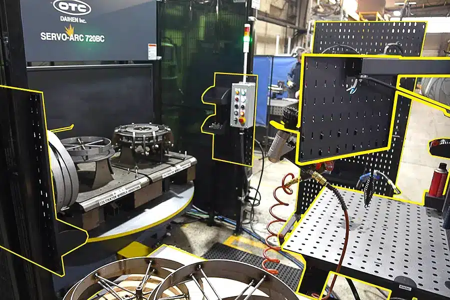 Robotic welding cell with Flextur tool board for organized workflow